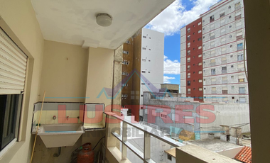 Departamento 2 Ambientes En El Centro De Santa Teresita, Partido De La Costa