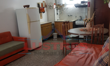Departamento 2 Ambientes En El Centro De Santa Teresita, Partido De La Costa