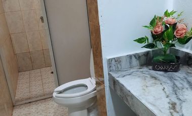 EN VENTA CASA EN ACAPULCO PIE DE LA CUESTA IDEAL PARA RENTA PARA HOSPEDAJE