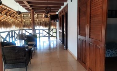 EN VENTA CASA EN ACAPULCO PIE DE LA CUESTA IDEAL PARA RENTA PARA HOSPEDAJE