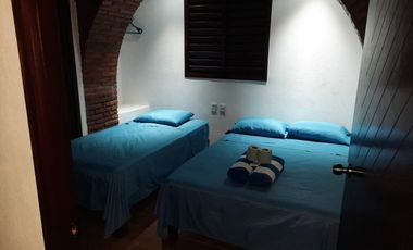 EN VENTA CASA EN ACAPULCO PIE DE LA CUESTA IDEAL PARA RENTA PARA HOSPEDAJE