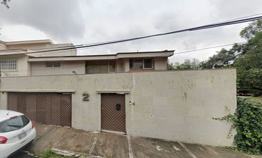 Casa en Condominio en Lomas de Chamizal, Naucalpan, Edo. Méx  RV8/ZA