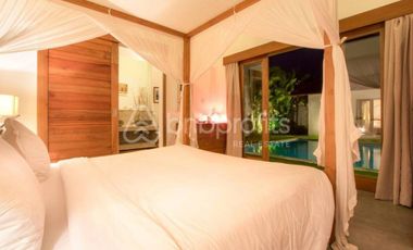 Bali Luxury Redefined: Exquisite Seminyak Leasehold Villa with Joglo Elegance