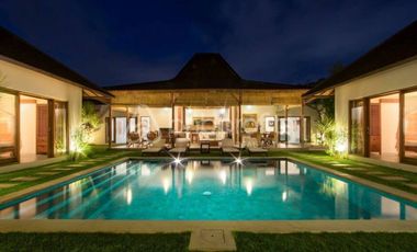Bali Luxury Redefined: Exquisite Seminyak Leasehold Villa with Joglo Elegance