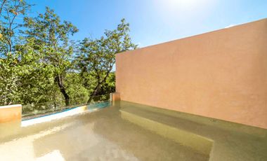 Residencia de 3 niveles con alberca en Selvazama, amenidades, venta Tulum.