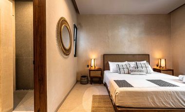 Residencia de 3 niveles con alberca en Selvazama, amenidades, venta Tulum.