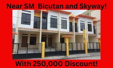 House in Paranaque near SM Bicutan Few minutes away to makati and Airport via skyway