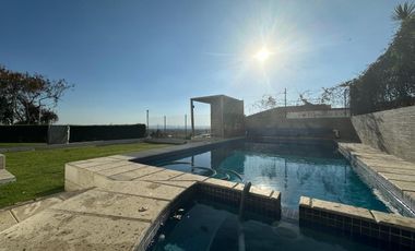 VENTA DE CASA EN FRACCIONAMIENTO LOMAS DE COCOYOC, MORELOS