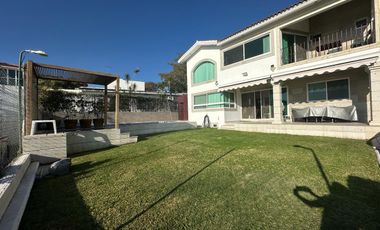 VENTA DE CASA EN FRACCIONAMIENTO LOMAS DE COCOYOC, MORELOS