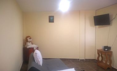 Propiedad  con oficinas y patio amplio muy cerca de la Volkswagen