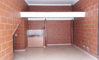 PR21938 Local en arriendo independiente en arriendo en el sector El Chagualo