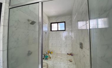 Casa vista al río en venta Km 1 vía Samborondón