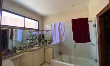 Casa vista al río en venta Km 1 vía Samborondón