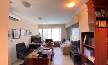 Casa vista al río en venta Km 1 vía Samborondón