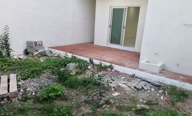 Venta o Renta de Casa en Privado Los Mezquites