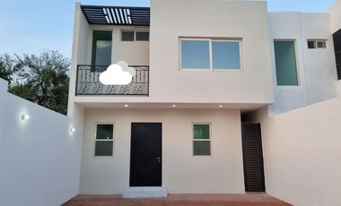 Venta o Renta de Casa en Privado Los Mezquites