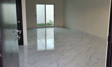 Venta o Renta de Casa en Privado Los Mezquites