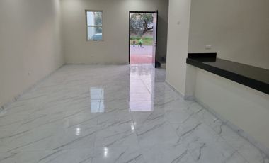 Venta o Renta de Casa en Privado Los Mezquites