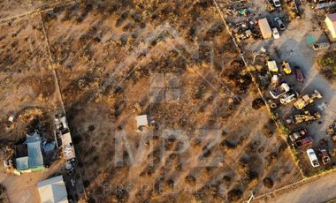 Venta Terreno sector Tambillos 5000m2, Terreno plano, cercado, con luz y factibilidad de agua.