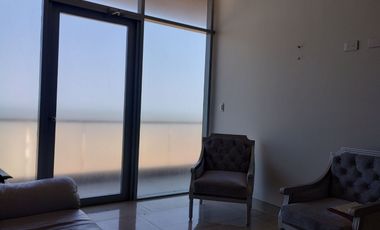 Apartamento en arriendo en Punta Roca.