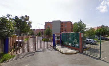 Oportunidad  !! Venta de  Amplio Departamento en Remate Col. Santa María Aztahuacan, Iztapalapa.