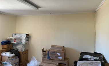 EXCELENTE CASA EN CALLE LOS CARRERA