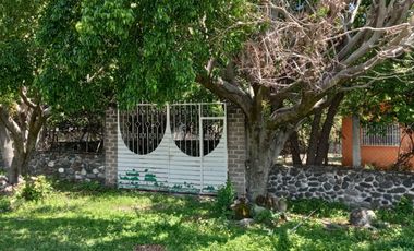 Propiedad en venta a borde de carretera, Miacatlán Morelos, Laguna El Rodeo.
