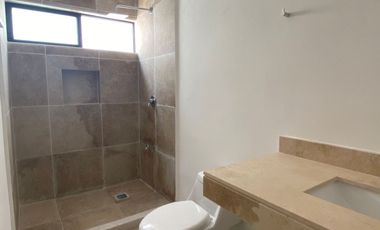 Casa en venta en conkal Mérida con alberca, mas de 5 parques con excelentes amenidades