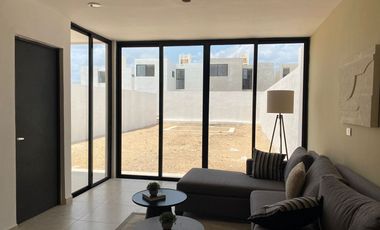 Casa en venta en conkal Mérida con alberca, mas de 5 parques con excelentes amenidades