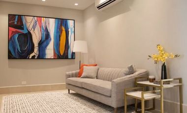 Casas en Santa María | ¡NUEVA! Townhome en THE RESERVE