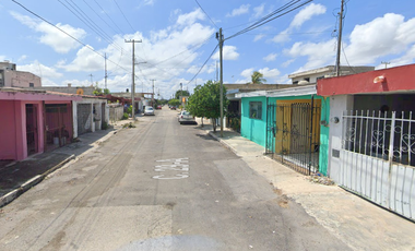 Casa de remate Bancario-C. 29-A 323, Héctor Victoria, 97370 Kanasín, Yuc