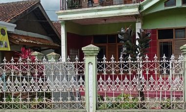 Dijual cepat rumah parakan muncang dekat mainroad  10 menit ke stasion cicalengka