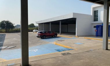 LOCAL COMERCIAL EN RENTA COL COYULA