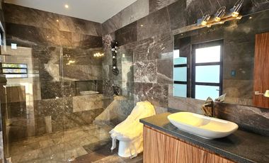 SE VENDE CASA EN FRACCIONAMIENTO EN Paseo Playas del Conchal, Playas del Conchal, Veracruz, México