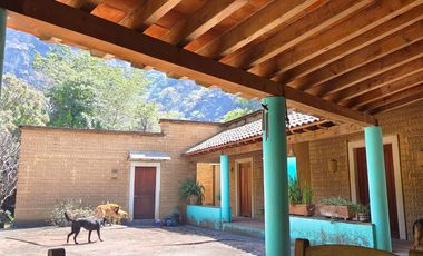 Casa en venta en Tepoztlán Morelos, Amatlán de Quetzalcóatl