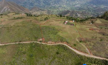 Terreno en venta en sector berbena a pocos minutos del barrio San Francisco de la parroquia Malacatos