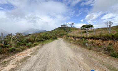Terreno en venta en sector berbena a pocos minutos del barrio San Francisco de la parroquia Malacatos