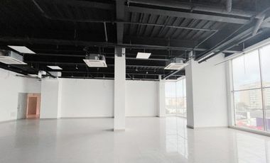 Local en arriendo en El Tabor.