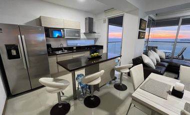 Empieza tu dia mirando el mar, apt. frente al mar, vista panoramica, con playa interna.y salida directa al mar