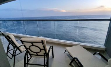 Empieza tu dia mirando el mar, apt. frente al mar, vista panoramica, con playa interna.y salida directa al mar