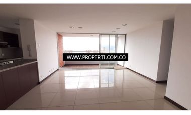 Apartamento en Arriendo Sector Cumbres - Envigado