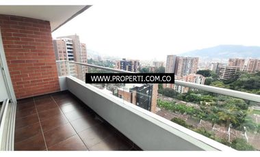 Apartamento en Arriendo Sector Cumbres - Envigado