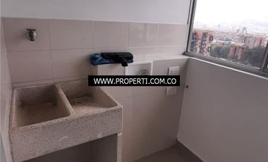 Apartamento en Arriendo Sector Cumbres - Envigado