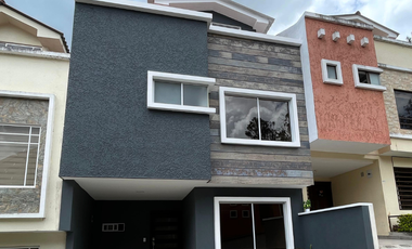 EN VENTA CASA POR ESTRENAR UBICADA EN PATAMARCA – CUENCA