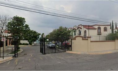 HGM(EMB) CASA EN VENTA EN COL. PASEO DE SANTIAGO JALISCO.