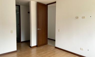 PR21343 Apartamento en arriendo en el sector Alto de las Florez