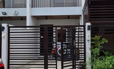 For Lease: 3 Bedroom Townhouse in Las Pinas