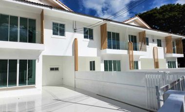 3 Bedroom Townhome in San Sai for Sale or Rent near HomePro San Sai