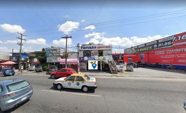 Excelente Punto Comercial Sobre Avenida Eloy Cavazos Guadalupe