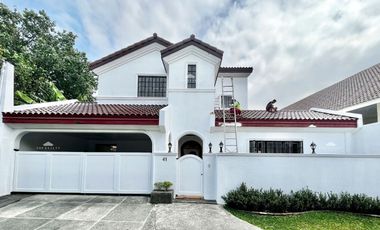 Merville Park | Three Bedrooms 3BR House and Lot for Sale in Paranaque City near SM City Bicutan, German European School Manila and Merville Sacred Heart School.